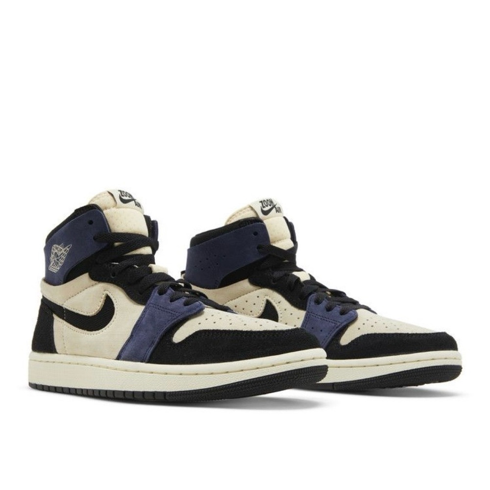 W AIR JORDAN 1
ZM AIR CMFT 2
DV1305 104